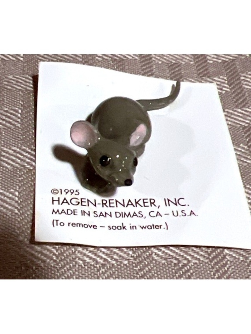 Vintage 1995 Hagen Renaker Gray Mouse Miniature Ceramic Figurine Original Card